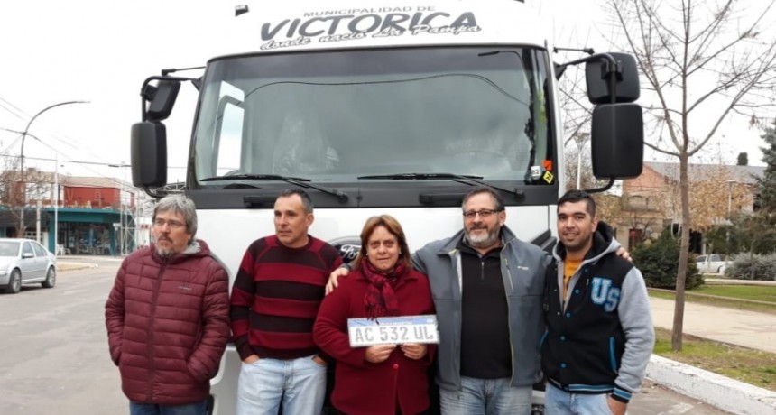 LA MUNICIPALIDAD DE VICTORICA PRESENTÓ UN NUEVO VEHICULO