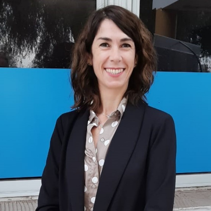 NERINA HECKER ASUMIÓ COMO DIRECTORA