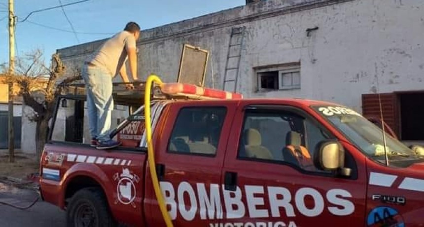 PIDEN AYUDA PARA FAMILIA QUE SE LE INCENDIO LA CASA