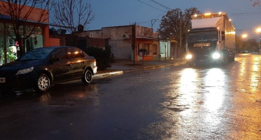 LLUEVE EN VICTORICA Y ZONA