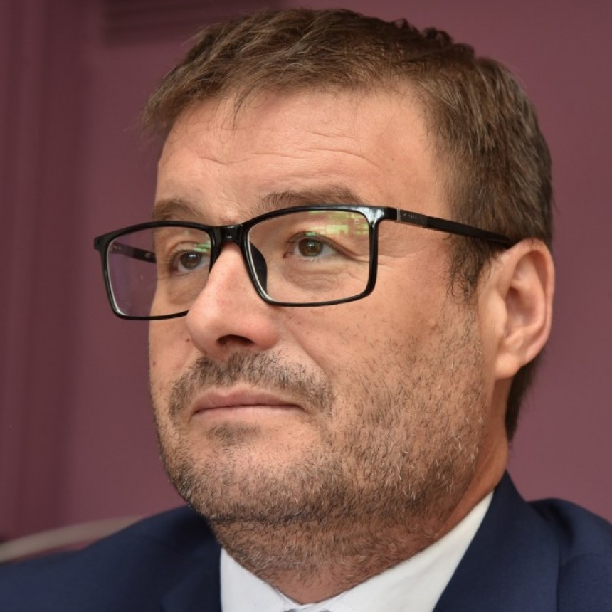 Maccione se mostró sorprendido por la convocatoria al paro docente 