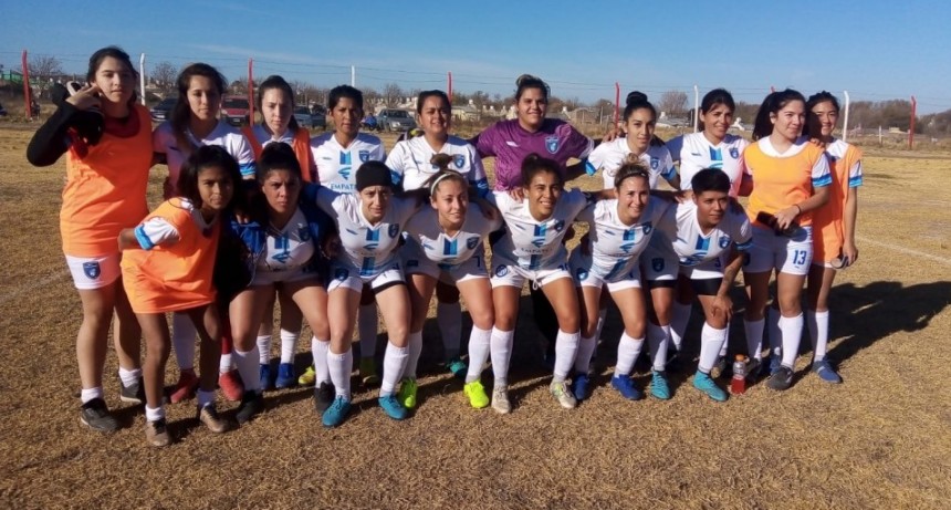 FUTBOL FEMENINO: GANÓ CARRO QUEMADO