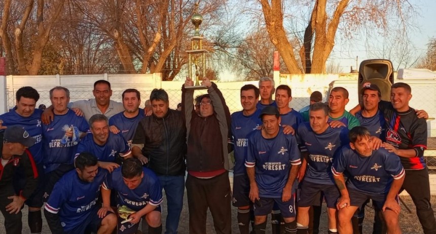 Victorica coronó el primer campeonato del Fútbol Senior (video)