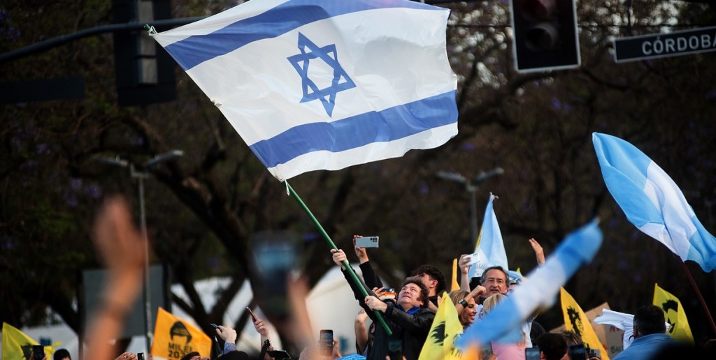 Milei no participará del acto del Día de la Bandera (Argentina)