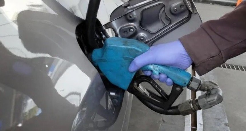 AUMENTAN LOS COMBUSTIBLES