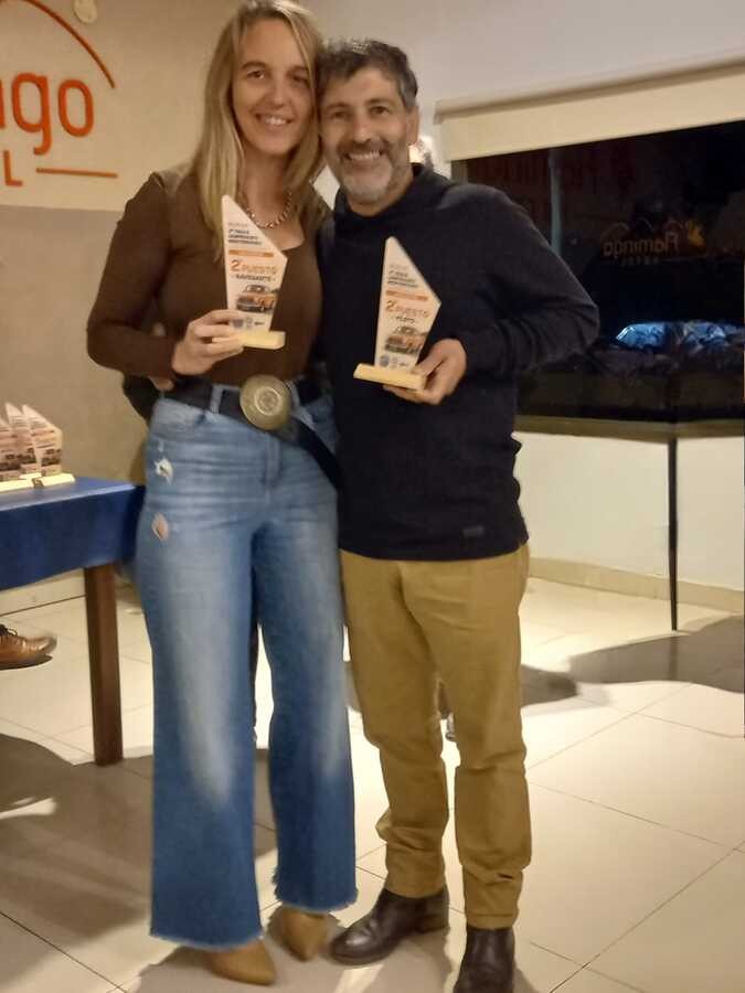 Con una F-100 de 1966, dupla de Victorica subi&oacute; al podio en San Luis