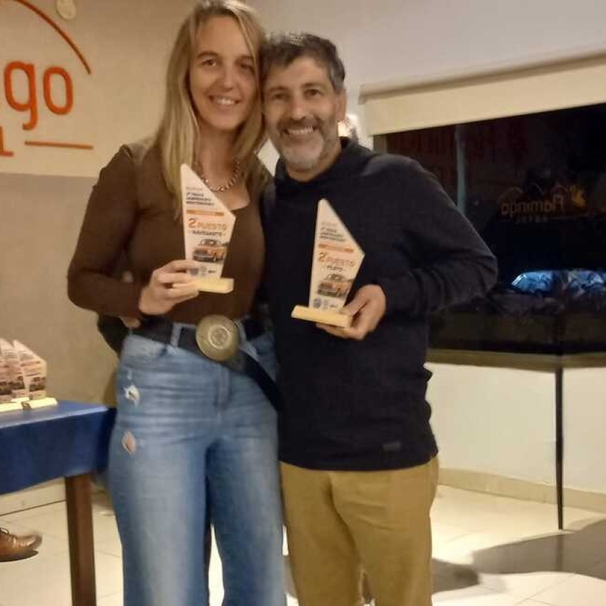 Con una F-100 de 1966, dupla de Victorica subi&oacute; al podio en San Luis