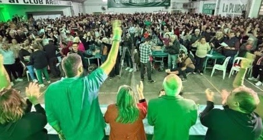 LA PLURAL MARC&Oacute; LA CANCHA EN SANTA ROSA