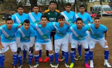 Nueva derrota para la Escuelita, Luan Toro empato de local