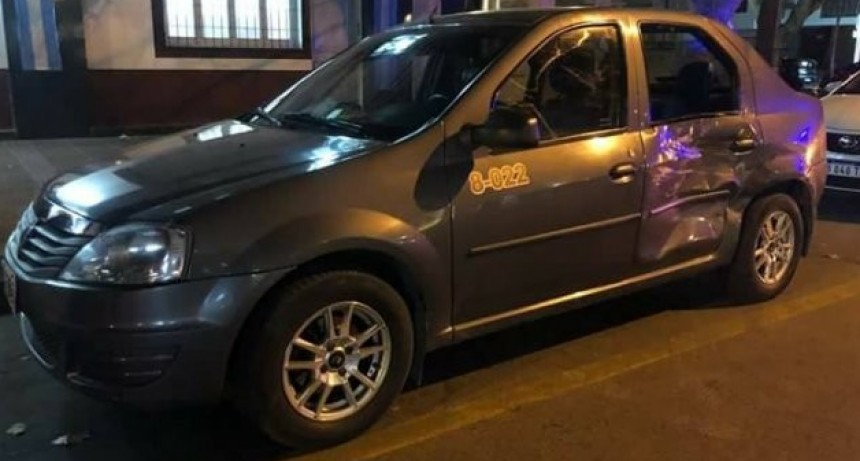 Pampeano robó un remis, lo persiguieron 30 taxis y lo pararon con un semi en la ruta