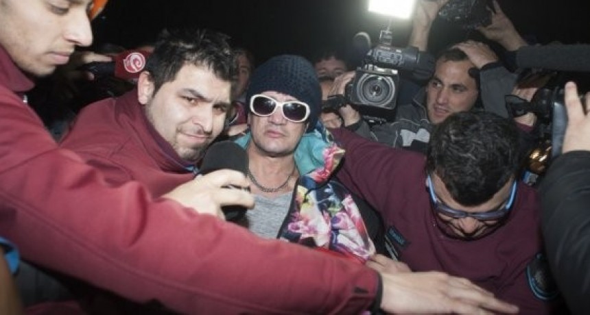 Pity Álvarez se descompensó en la celda previo a su traslado luego de entregarse