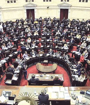 Duros cuestionamientos por recorte de asignaciones