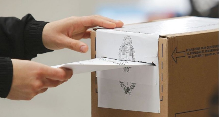 Ya pueden cobrar las autoridades de mesa de las elecciones del 19 de mayo