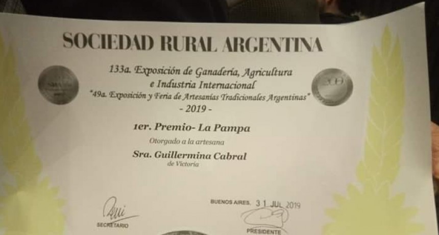 LA VICTORIQUENSE GUILLERMINA CABRAL GANO EL PRIMER PREMIO EN PALERMO