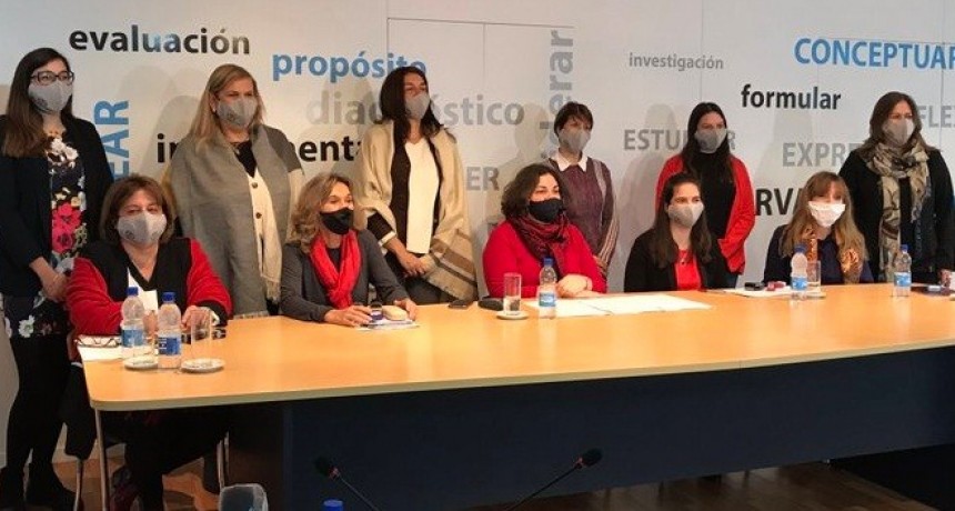 Diputadas pampeanas firmaron el proyecto de paridad de género