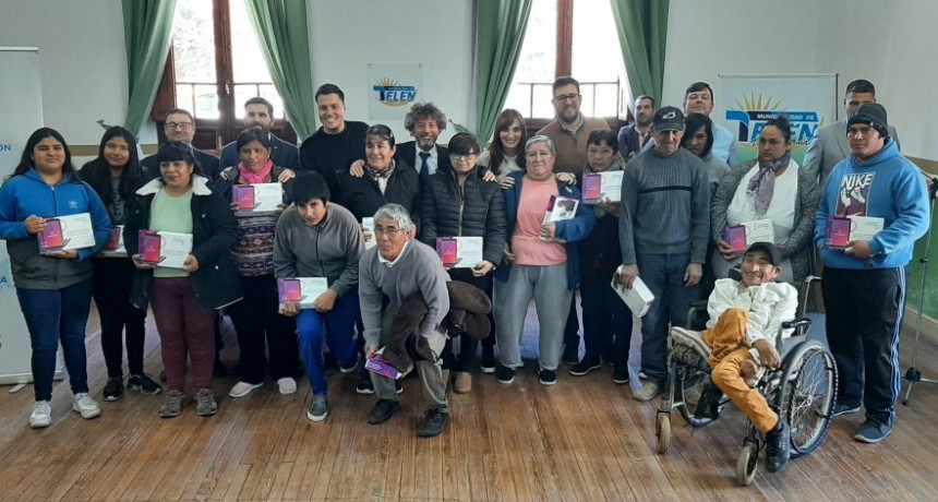 TELEN: SE ENTREGARON 40 TABLETS