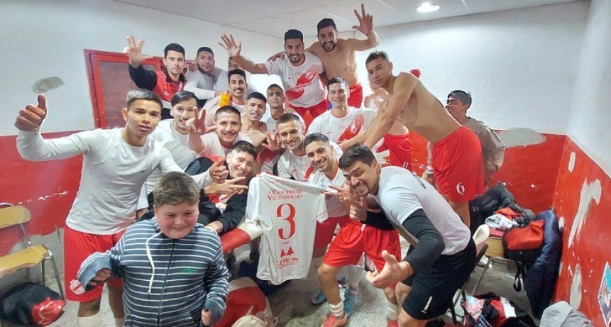 COCHICO GANÓ Y MANDA EN LA B