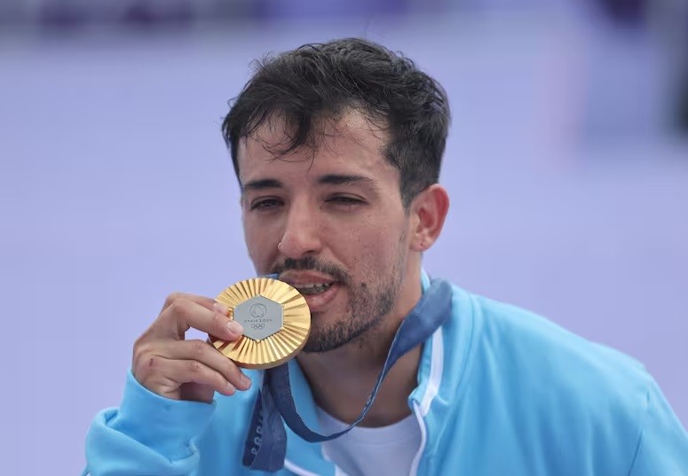 Maligno Torres obtuvo la primera medalla de oro para Argentina 