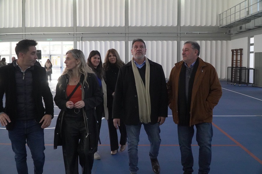 Inauguraron en Victorica el renovado SUM del colegio secundario