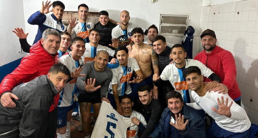 CARRO GOLEÓ EN SEMIS