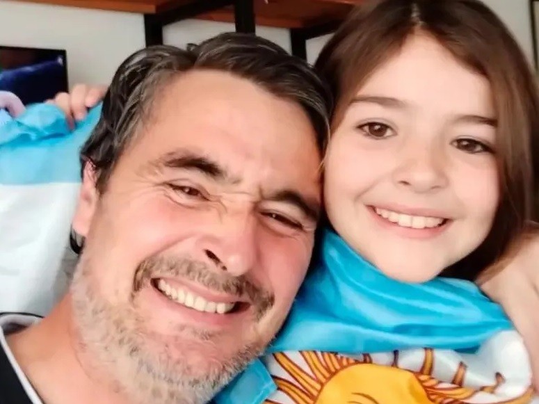 Un payador y su hija de ocho a&ntilde;os son virales con su himno a la Selecci&oacute;n