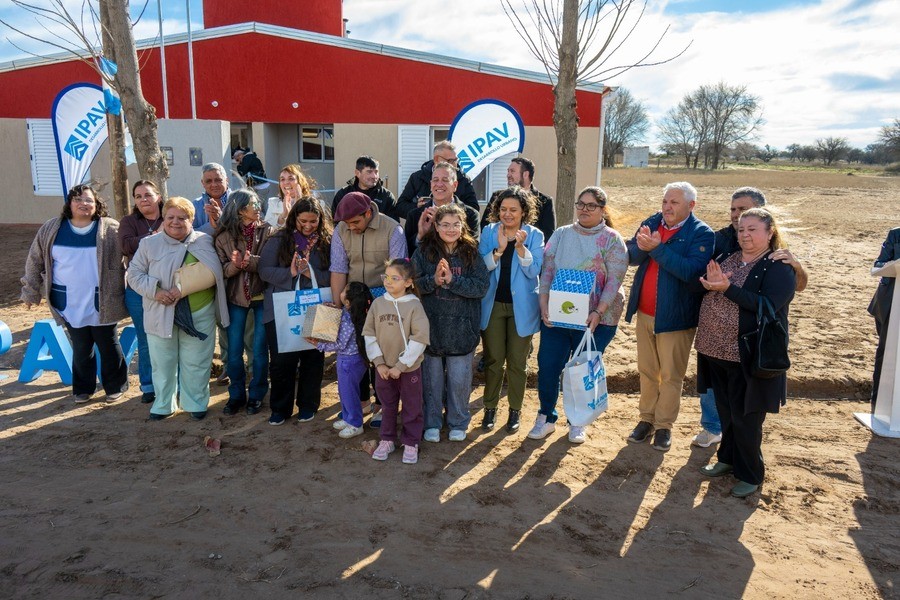 Familias de Loventuel recibieron viviendas del Plan &ldquo;Mi Casa 4&rdquo;