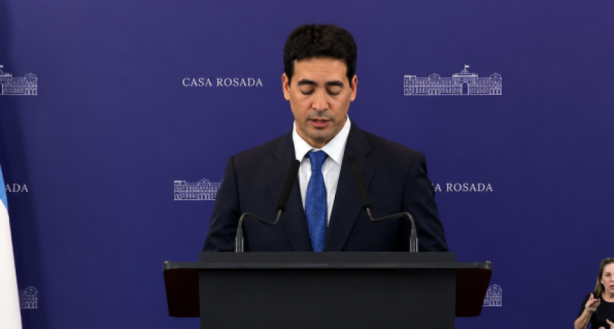 Fue una expresi&oacute;n poco feliz, dijo sobre su mandato a &laquo;abrigarse m&aacute;s&raquo; a quienes no puedan pagar el gas