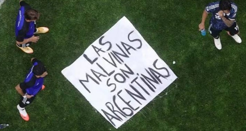 FIFA abri&oacute; una investigaci&oacute;n por la bandera de &ldquo;Las Malvinas son Argentinas