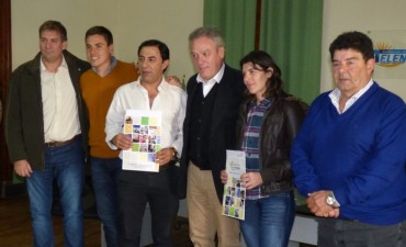 TELEN: BORTHIRY ENTREGO JUNTO A SAUL ECHEVESTE DOS CREDITOS