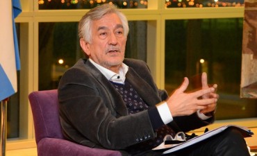 SAN LUIS: EL GOBERNADOR LE PIDIÓ LA RENUNCIA A TODO SU GABINETE