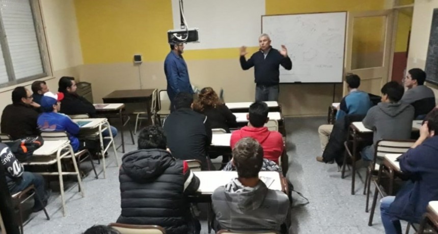 Se lanzó el Programa de Formación de Gasistas