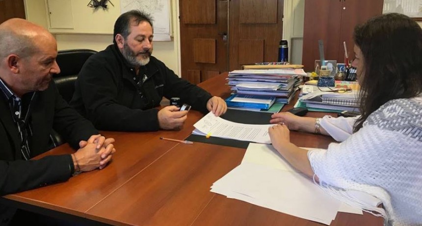 KENNY FIRMÓ EL CONVENIO PARA LA CONFORMACIÓN DE LA UNIDAD LOCAL DE PROTECCIÓN DE DERECHOS DE NIÑOS, NIÑAS Y ADOLESCENTES