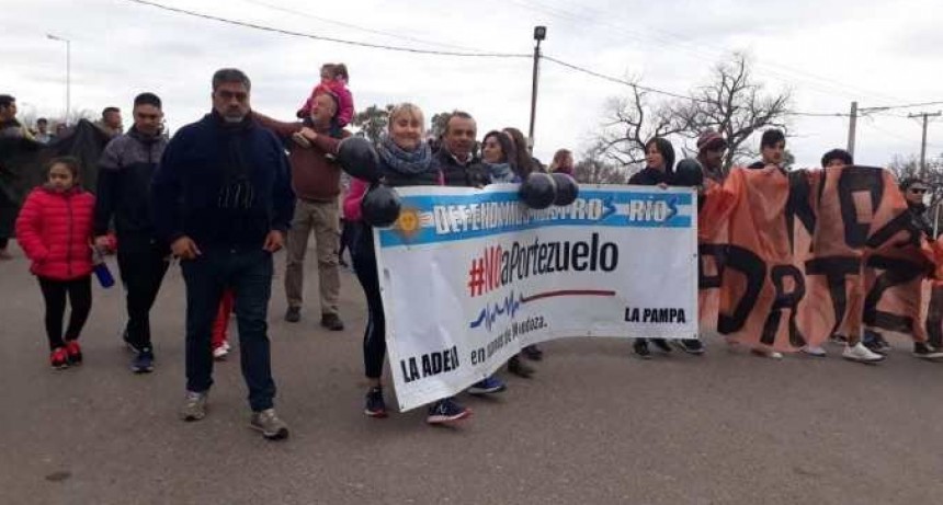 Manifestación en pueblos de cuatro provincias en contra de Portezuelo del Viento