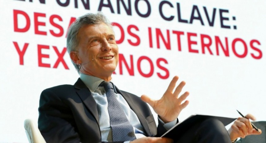 Mauricio Macri, sobre los impuestos: Nos obligan a hacer cosas fuera de la ley