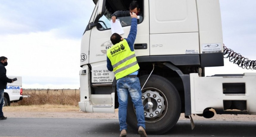Salud aclaró que quienes viajen a localidades con «contagios comunitarios» no deben hacer cuarentena al regresar