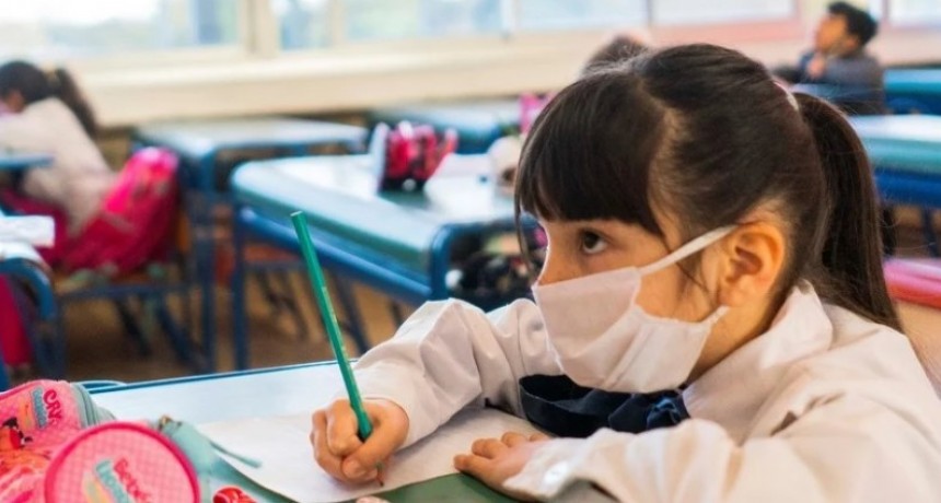 Vuelta a clases: Gobierno y gremios acordaron un protocolo de 21 páginas