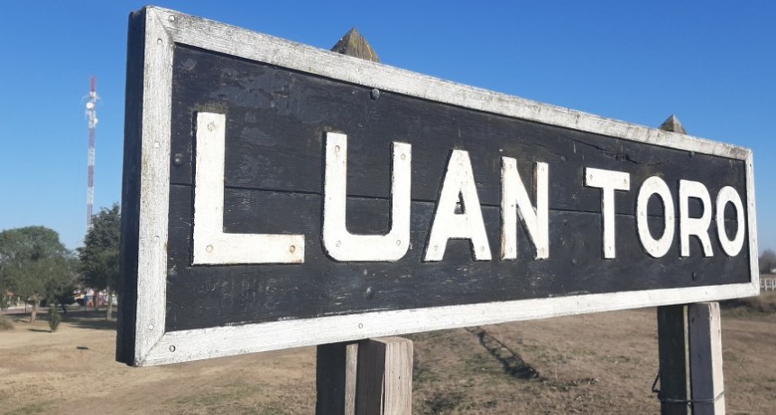 Luan Toro proyecta planta de faena avícola