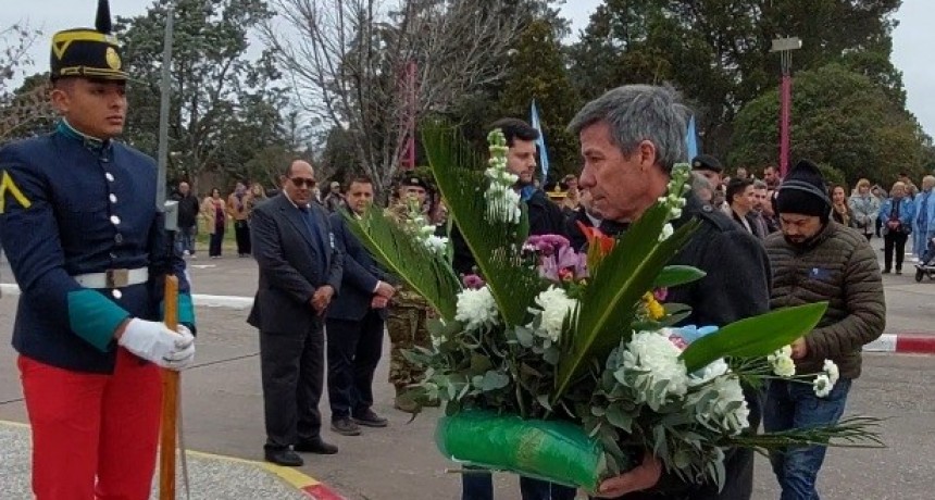 MILEI NO HA DEMOSTRADO NADA, HAY MUCHA GENTE QUE LO VOTO, PERO NO SABE REALMENTE LO QUE PROPONE
