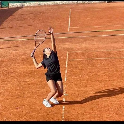 La tenista Shadira Lucero se prepara para torneos internacionales en Agosto