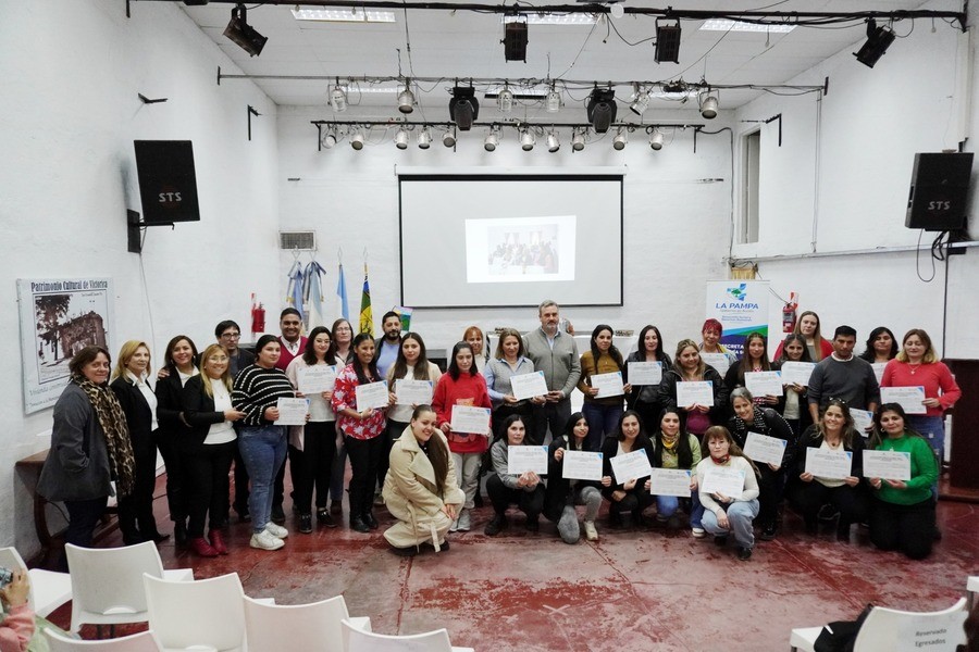VICTORICA: SE CAPACITARON 23 PERSONAS EN CUIDADOS PROFESIONALES