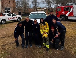 BOMBEROS ADQUIERE CAMIONETA 0 KM