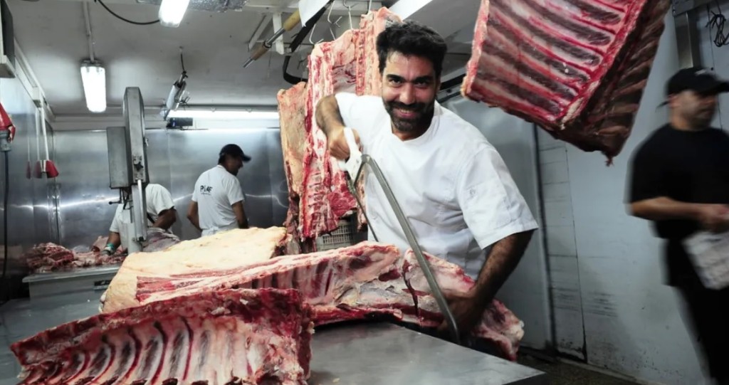 Asado sin barrera: en R&iacute;o Negro y Neuqu&eacute;n ya se consigue m&aacute;s barato que en carnicer&iacute;as pampeanas