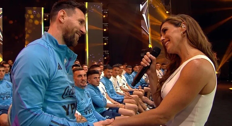 Por qu&eacute; Messi eligi&oacute; Brindis, la canci&oacute;n de Soledad Pastorutti, para retirarse de la Selecci&oacute;n