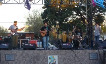 TELEN FESTEJO LA LLEGADA DE LA PRIMAVERA