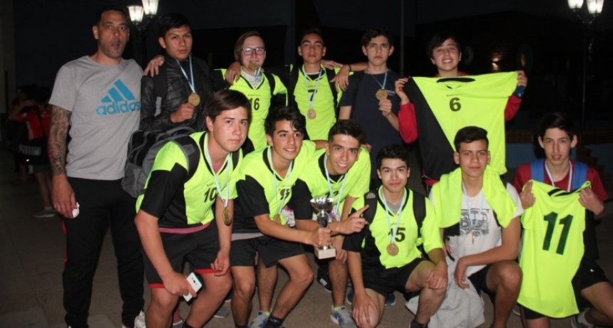 Juegos Evita: HandBall Campeón Provincial …ahora Mar del Plata