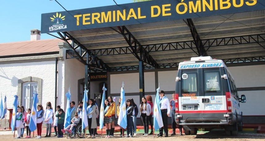 INAUGURARON LA NUEVA TERMINAL EN VICTORICA