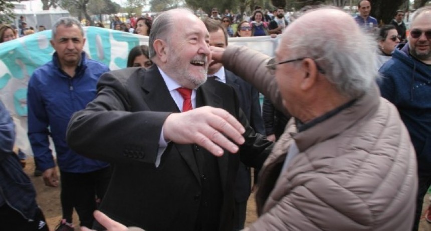 Una multitud recibió a Verna en la apertura de la Rural en General Pico