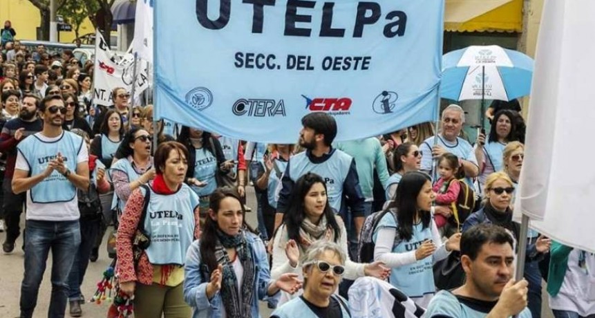 Según Utelpa, el acatamiento al paro en las escuelas es del 90%