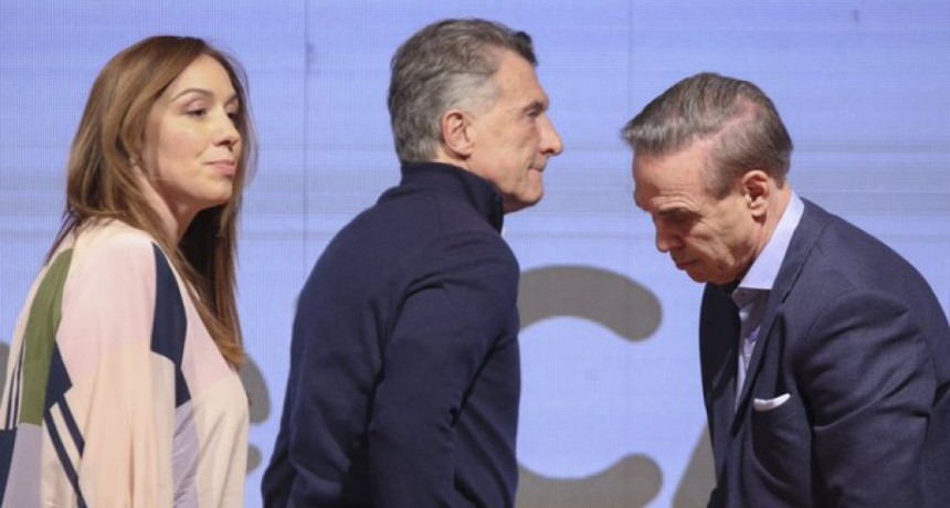 Encuesta: Macri podría caer debajo del 30% y Alberto le saca casi 30 puntos