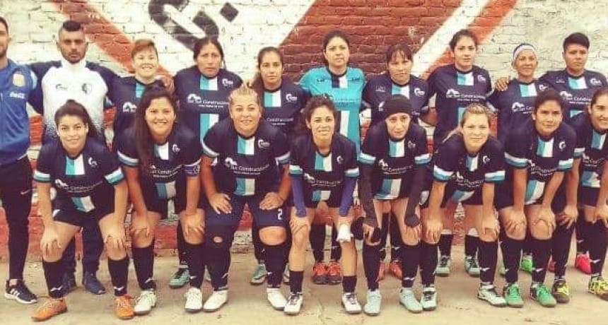 FUTBOL FEMENINO: CARRO QUEMADO COMIENZA EL SUEÑO